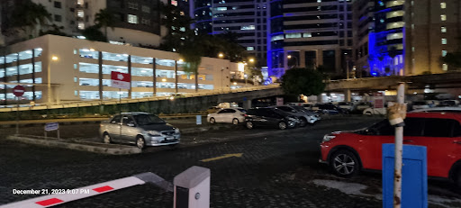 Public Parking @ Pos Laju