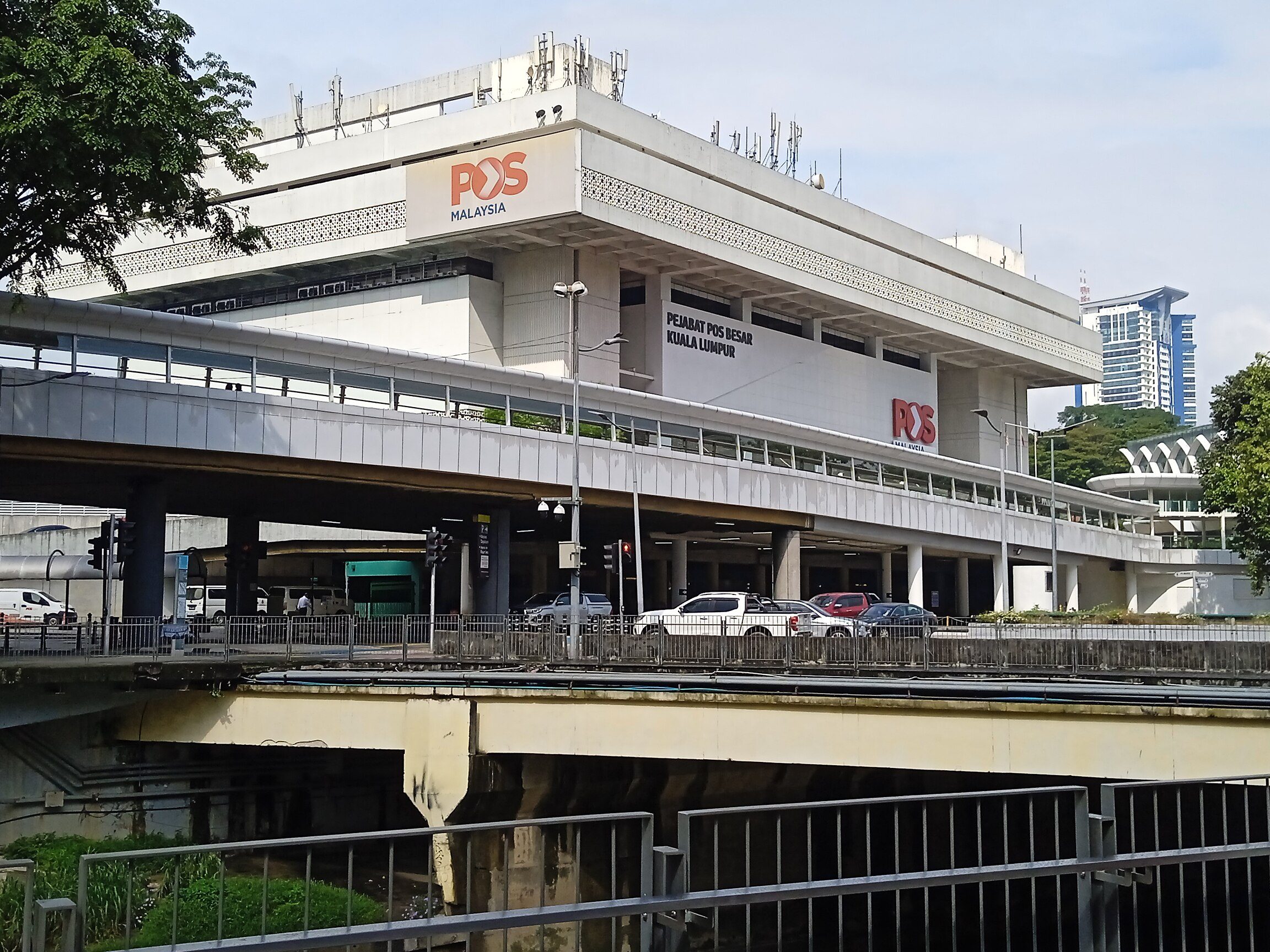 pejabat pos besar kuala lumpur