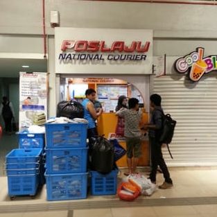 Pos Laju Kiosk South City Plaza 1 pos laju kiosk south city plaza